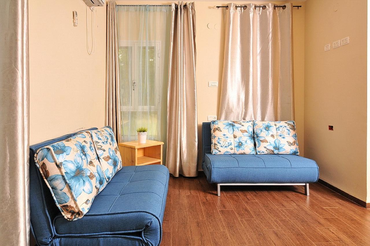 Mul Kinneret Livnim Exterior foto